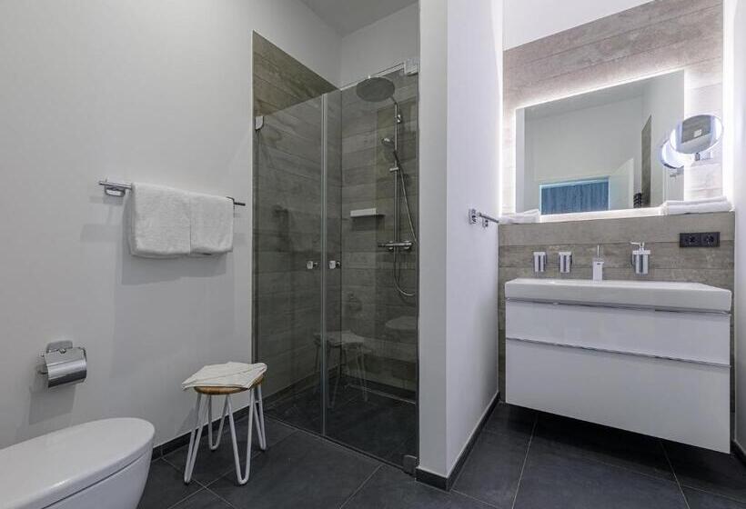 Апартаменты 1 Спальня с Балконом, Apartmentanlage Zwei Wasser  Strandhaus