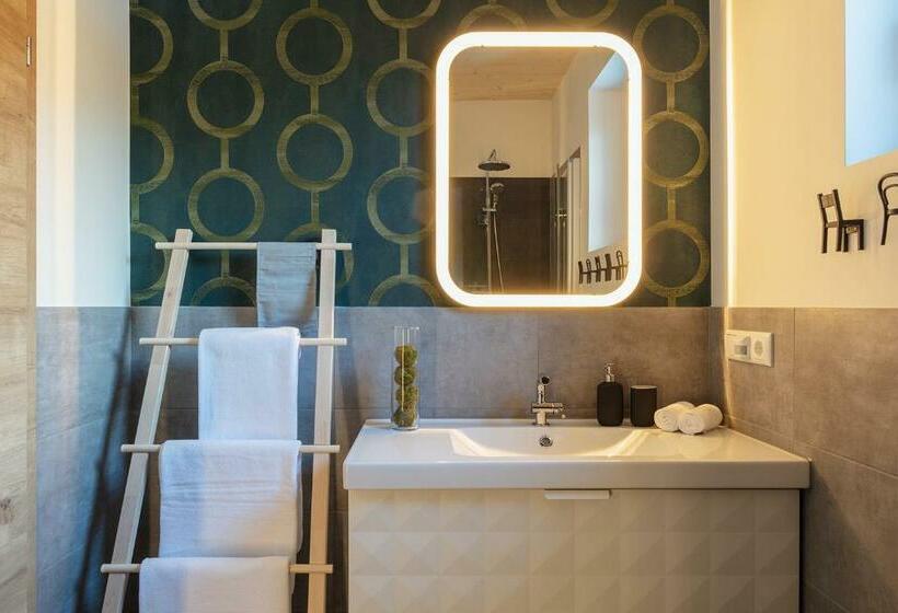 Студия Стандарт, Artmur Apartment