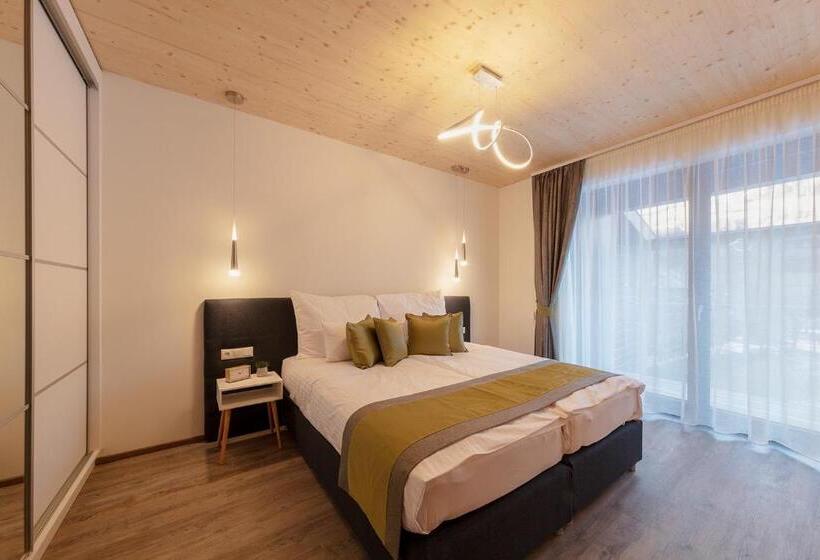 Апартаменты Deluxe 1 Спальня, Artmur Apartment