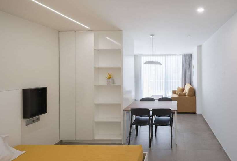استودیوی استاندارد, Iberflat Apartamentos Los Pinos