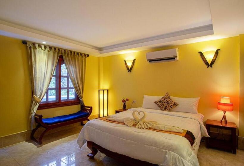 带阳台的豪华间, River Retreat Boutique