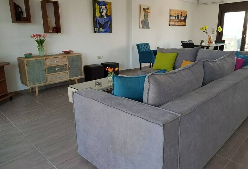 Дом 3 Спальни, Angela S Sea View 3 Bd House