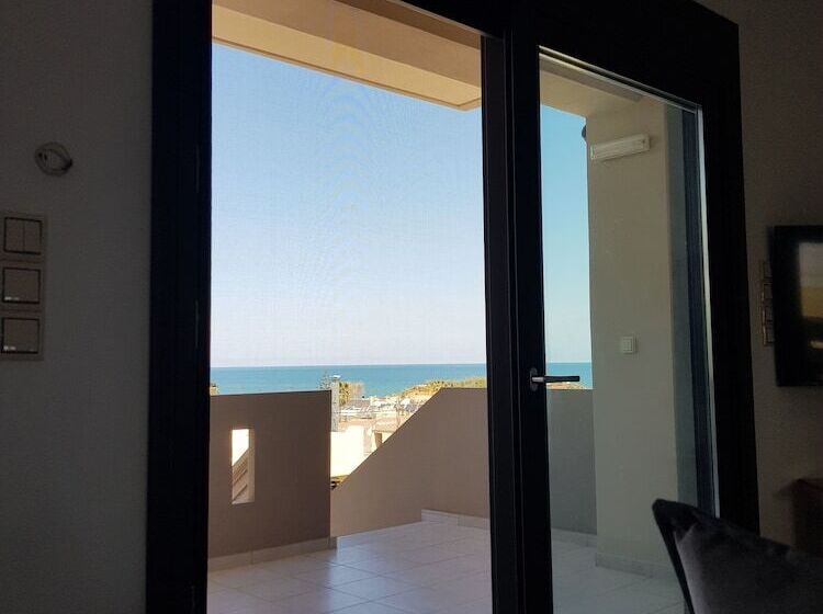 Дом 3 Спальни, Angela S Sea View 3 Bd House
