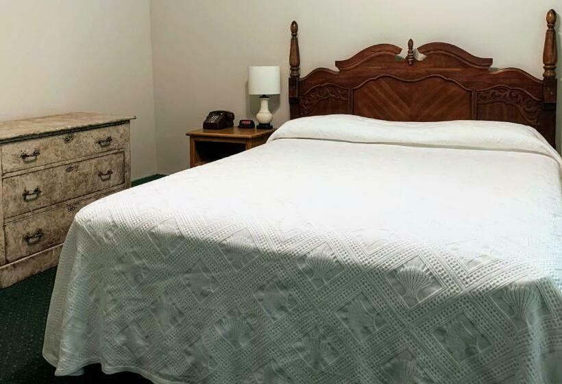 Номер Стандарт, Gordon Beach Inn