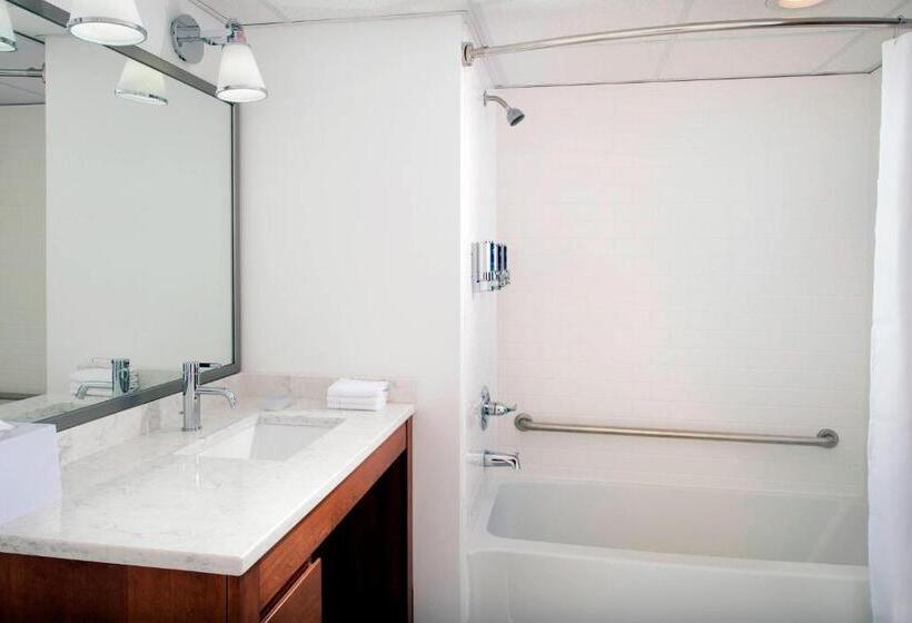 바다 전망 스위트, Four Points By Sheraton Virginia Beach Oceanfront
