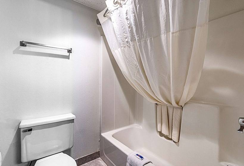 デラックスルーム, Motel 6kewanee, Il