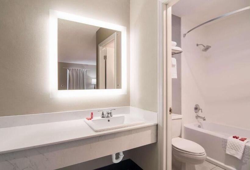 스탠다드 룸 킹사이즈 침대, Surestay Hotel By Best Western Helen Downtown