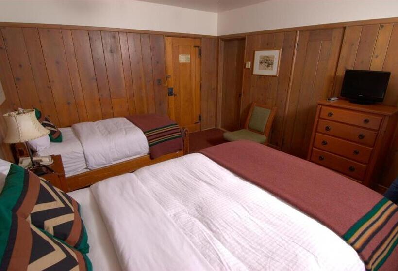 Номер Стандарт Трехместный, Timberline Lodge
