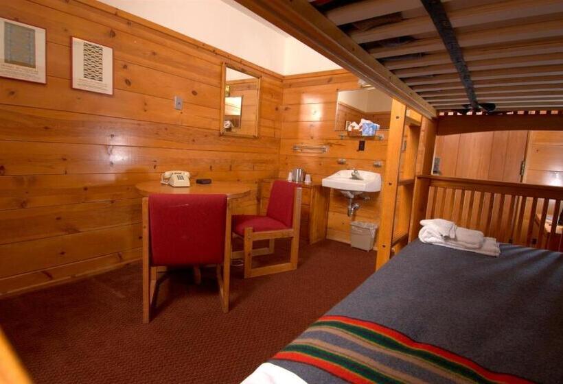 Номер Стандарт с Койками Совместная Ванная, Timberline Lodge