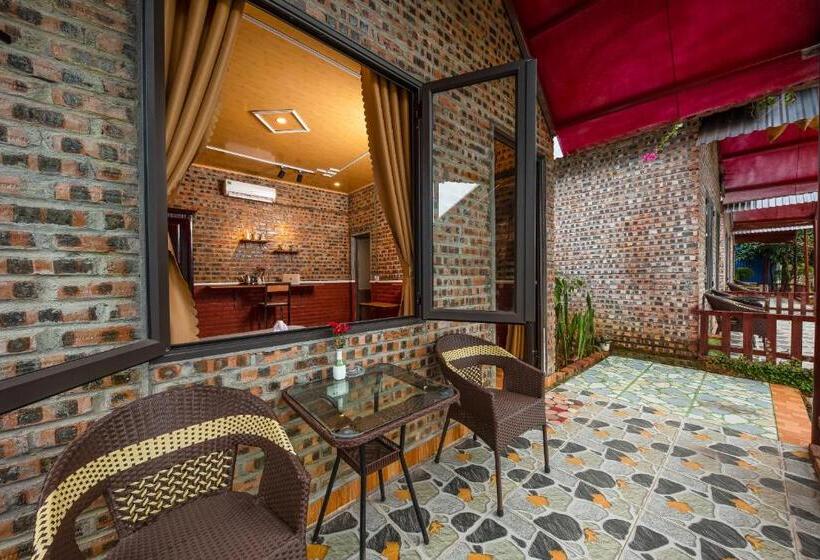 اتاق استاندارد سه تخته با چشم‌انداز باغ, Catba Spring Homestay