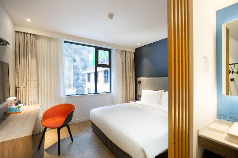 اتاق استاندارد با تخت بزرگ, Holiday Inn Express Jiuzhaigou,only 600 Meters To Jiuzhaigou Park, An Ihg