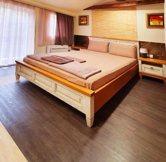 اتاق لوکس با بالکن, Boutique Guest House Yes For You