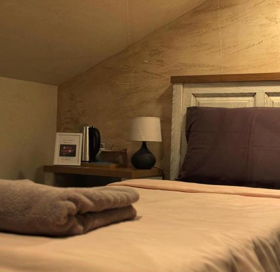 اتاق استاندارد یک نفره, Boutique Guest House Yes For You