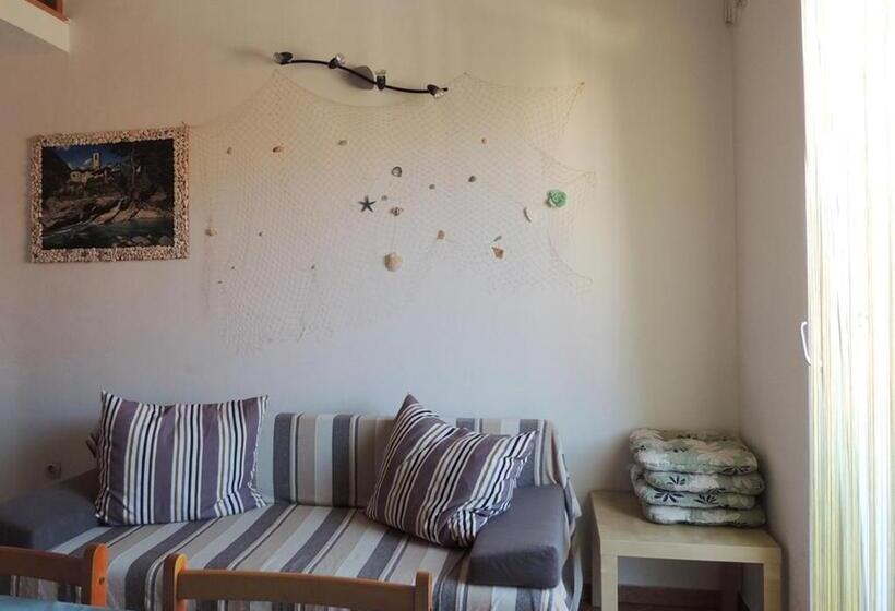 스탠다드 스튜디오, Apartments Mijic