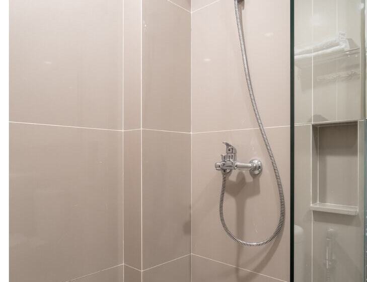 Номер Deluxe, Oyo 3159 Festive Inn