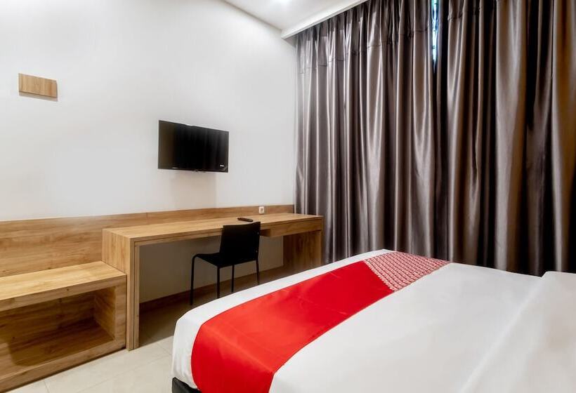 Номер Deluxe, Oyo 3159 Festive Inn