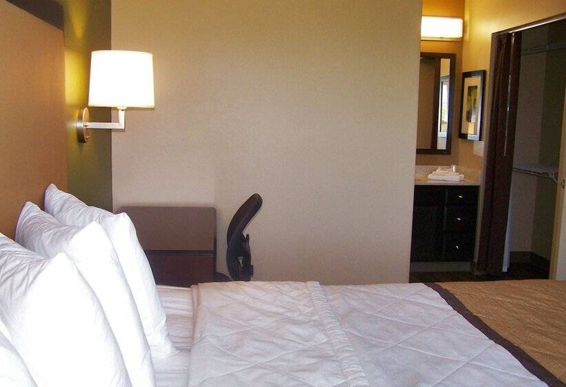 Люкс, Extended Stay America Suites  Kansas City  Overland Park  Metcalf Ave