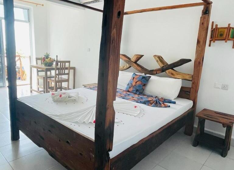 Семейный Номер Deluxe, Tropicana Kendwa Beach