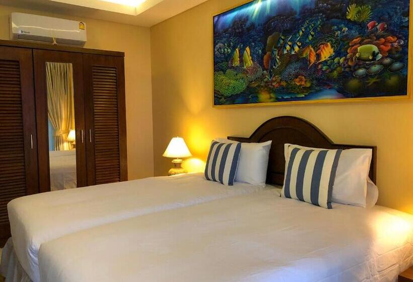デラックスルーム, Ginis Beach Resort