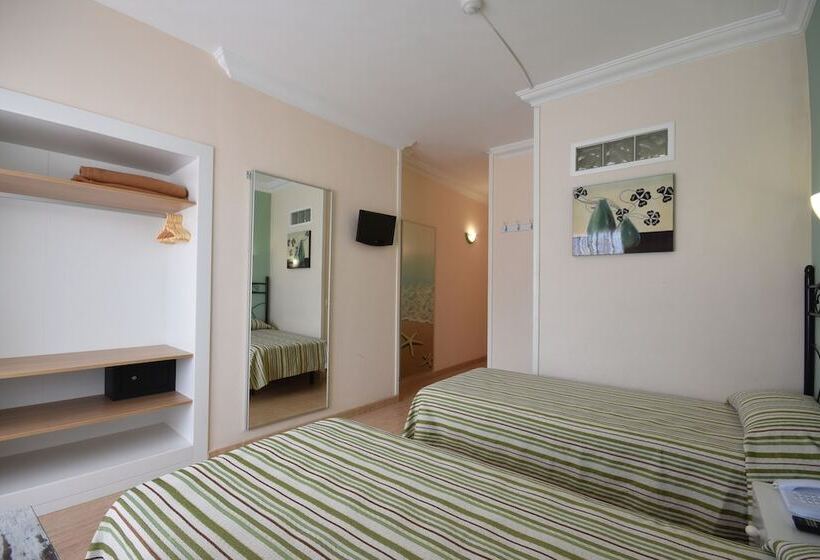 スタンダードスタジオ, Apartamentos Tinoca