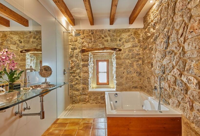 Номер Deluxe Кровать Кинг, Cas Comte Suites & Spa   Adults Only
