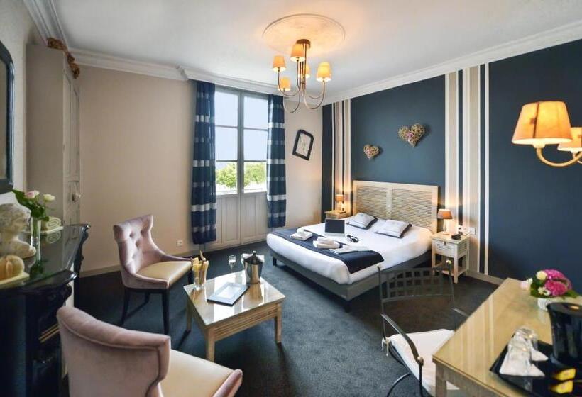 Номер Superior Вид на Реку, Cristal Hôtel Restaurant   Logis Hotels