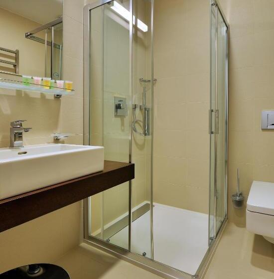 اتاق لوکس سه تخته, Harmony Medical & Wellness Free Parking, 1,8km From The Center