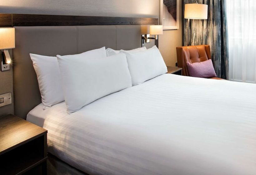 Номер Executive, Hilton Edinburgh Carlton