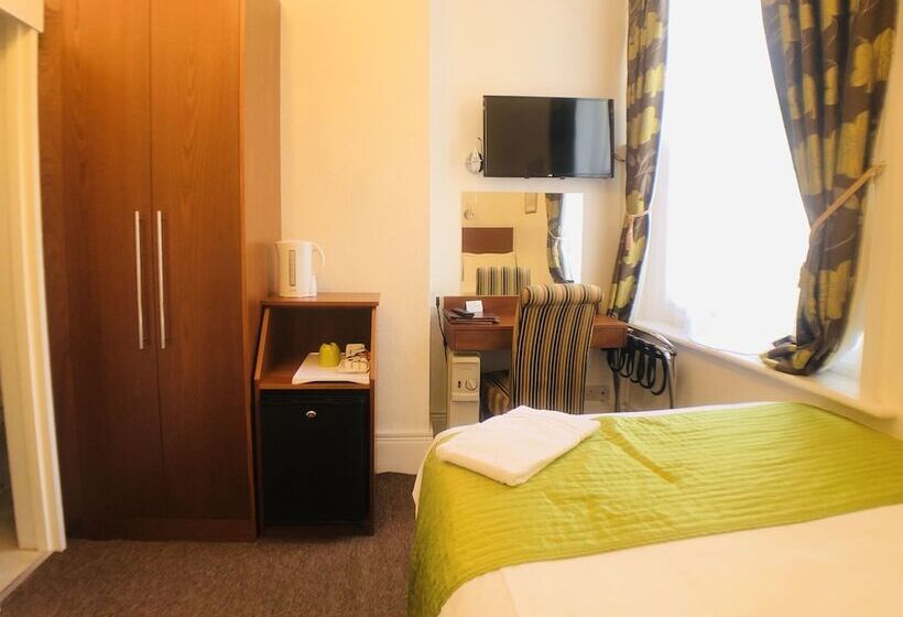 Номер Стандарт Индивидуальный, Ilfracombe House Hotel   Near Cliffs Pavilion