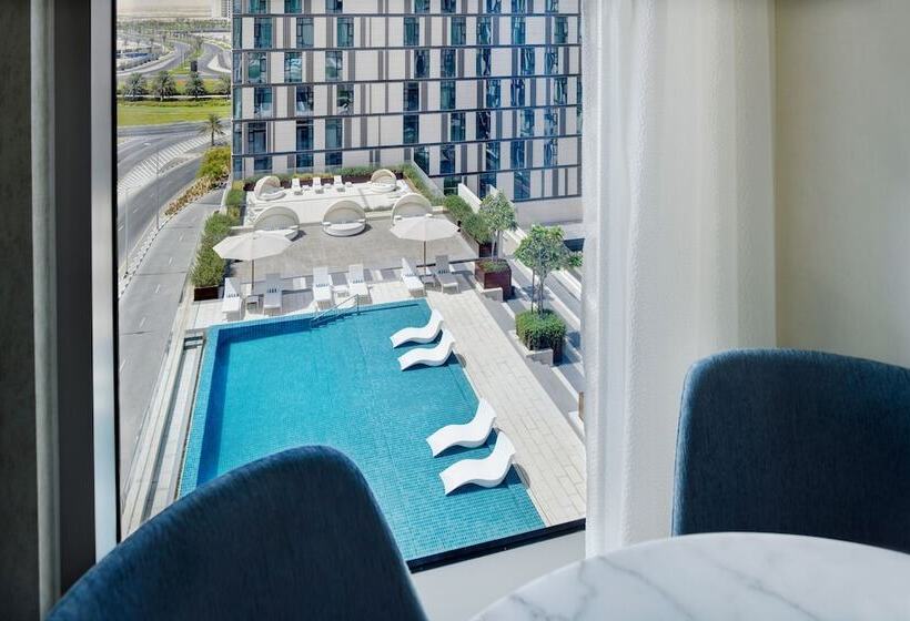 Номер Стандарт Двуспальная Кровать, Holiday Inn Dubai Al Maktoum Airport, An Ihg