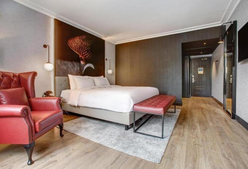 패밀리 룸, Radisson Red  London Heathrow