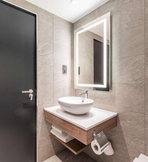수피리어 전망 룸, Radisson Red  London Heathrow
