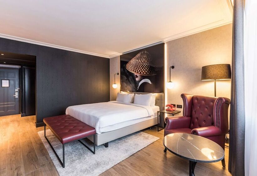 수피리어 전망 룸, Radisson Red  London Heathrow
