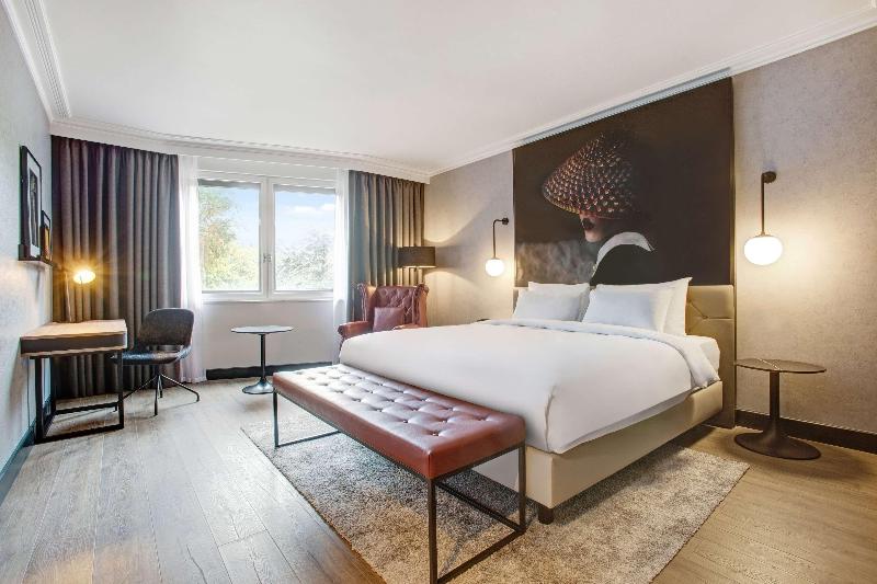 이그제큐티브 룸, Radisson Red  London Heathrow