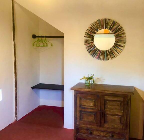 Номер Стандарт, Hostal Los Orishas