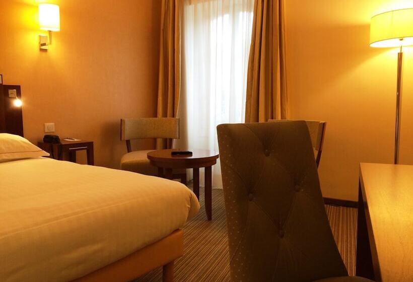 Полулюкс, Best Western Plus Hôtel D Angleterre