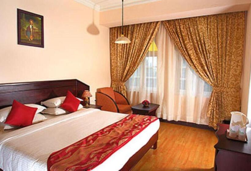 Deluxe Room Mountain View, Fort Munnar