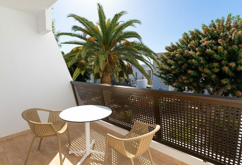 סוויטת ג'וניור עם מרפסת, Sol Fuerteventura Jandia - All Suites