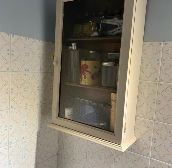 Номер Стандарт Индивидуальный Совместная Ванная, Hostal Casiano Camarasa