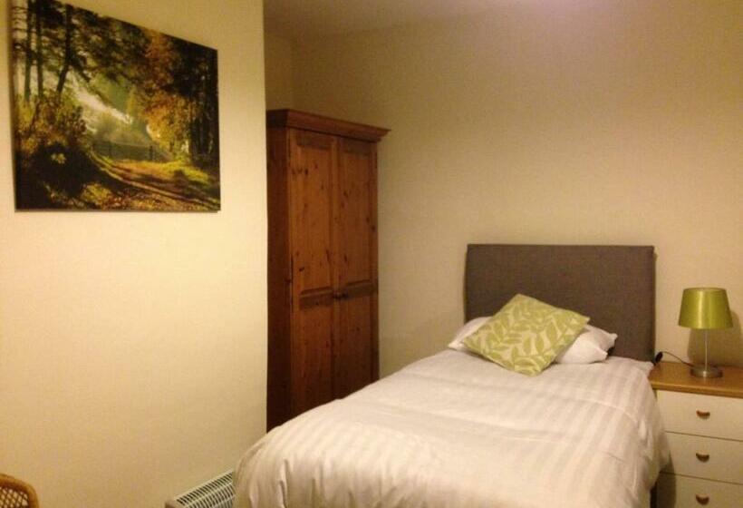 Номер Стандарт, Blue Lion Inn