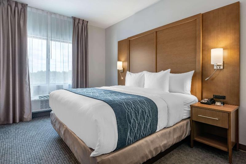 Люкс Кровать Кинг, Comfort Suites Stuarthutchinson Island