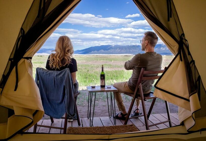 Deluxe Tent, Rustic Rook Resort Great Sand Dunes