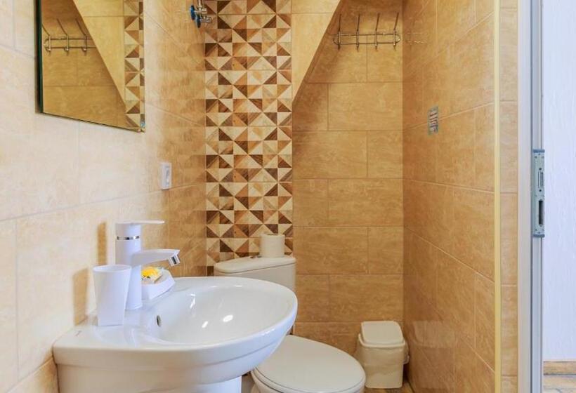 اتاق استاندارد با چشم‌انداز استخر, Villa Shell