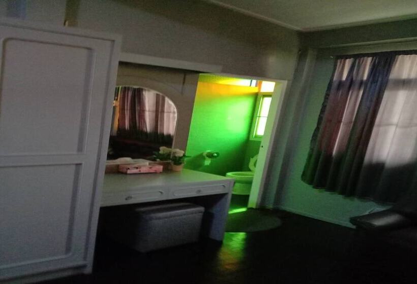 标准间, Oyo 857 42 Loft Bed And Breakfast