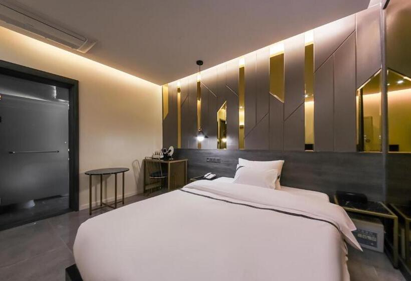 Номер Superior, Suncheon Hound Hotel Suncheon Station Branch