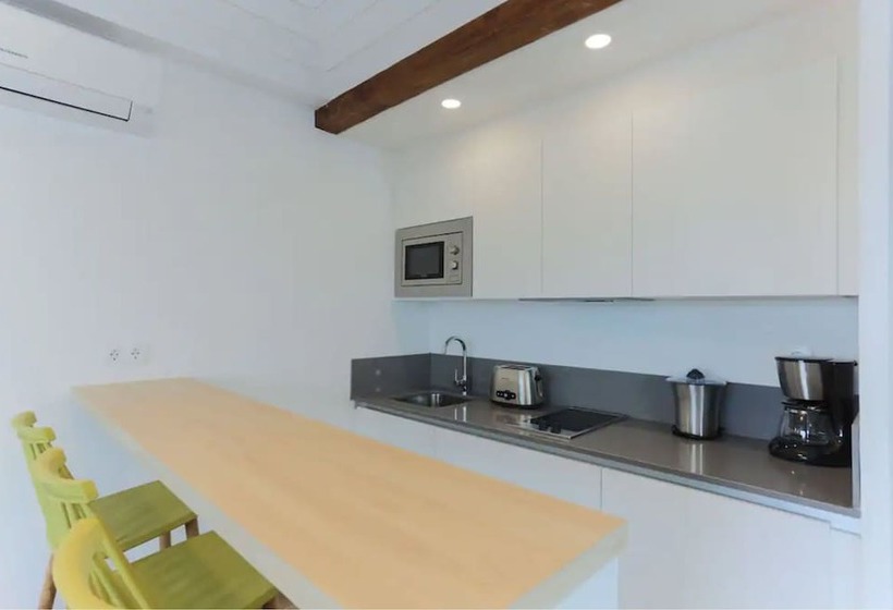 Бунгало Deluxe, Camelina Suites