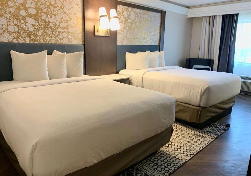 标准间, Real Castilha