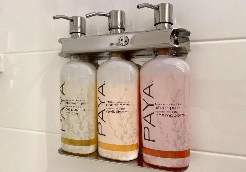 标准间, Real Castilha