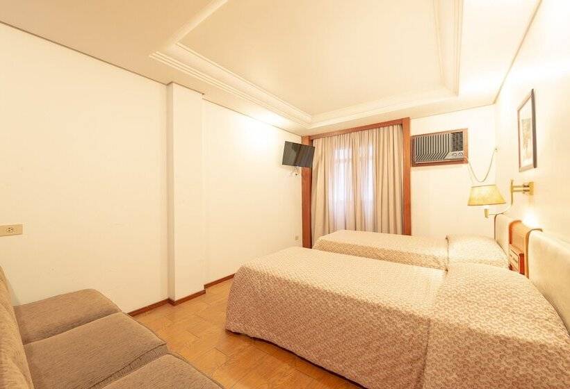 标准间, Real Castilha