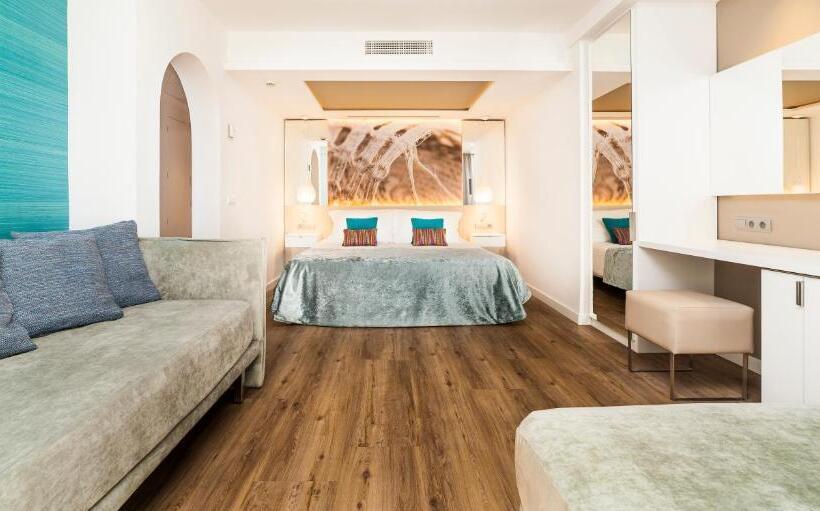 Номер Стандарт с Балконом, Insotel Tarida Beach Resort & Spa